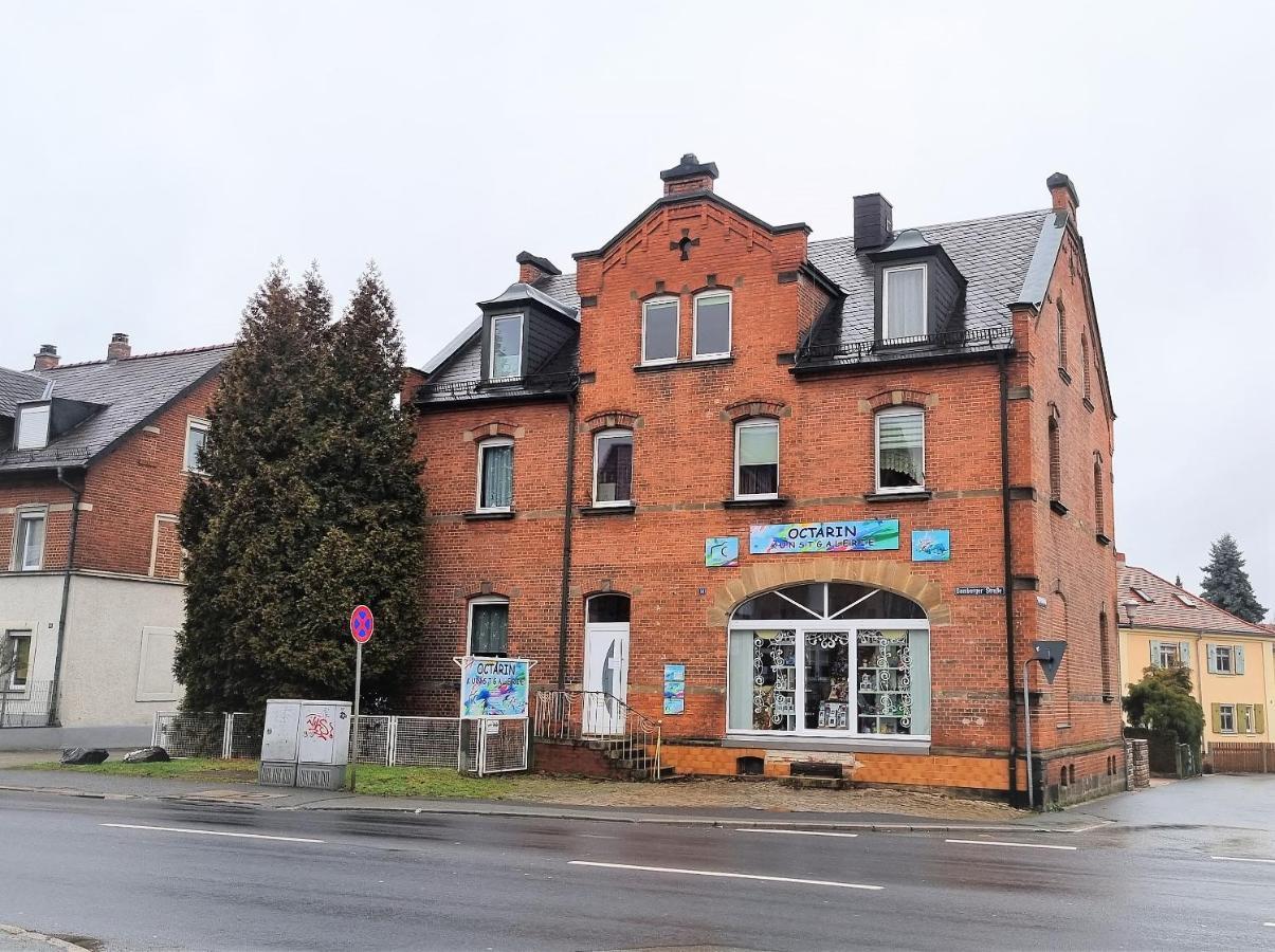 Apartment Bayreuth, Grosse Ferienwohnung Im Haus Mit Kunst, 3 Schlafzimmer, Kueche, Parkplatz Exterior foto